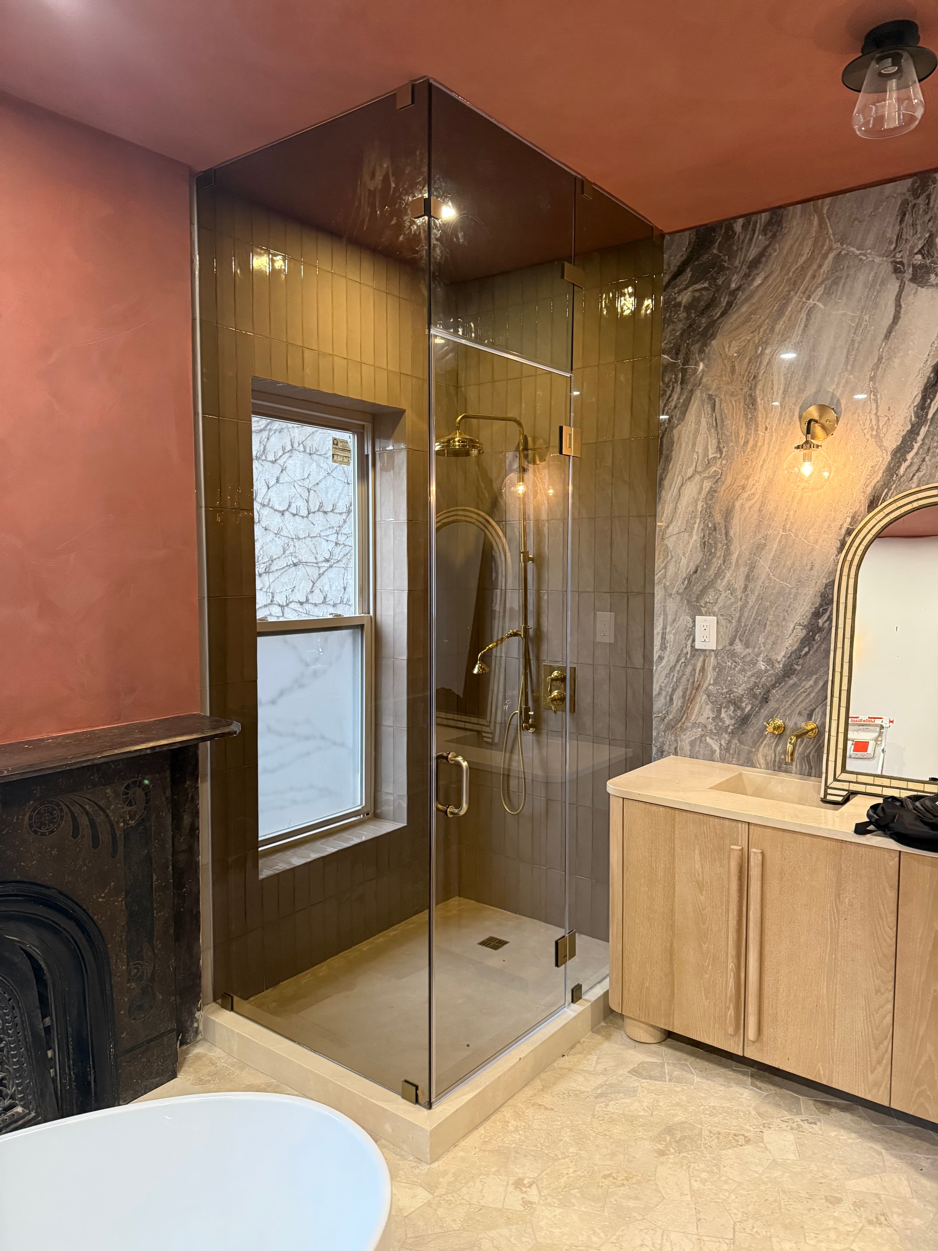 Bronze & Gray Tinted Glass